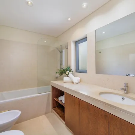 Pine Garden Vilamoura