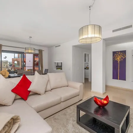 Pine Garden Apartamento *