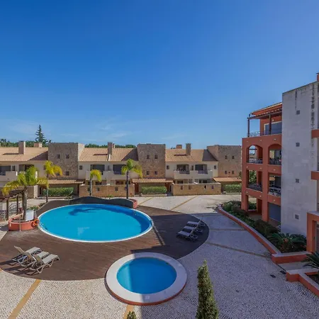 Pine Garden Lägenhet