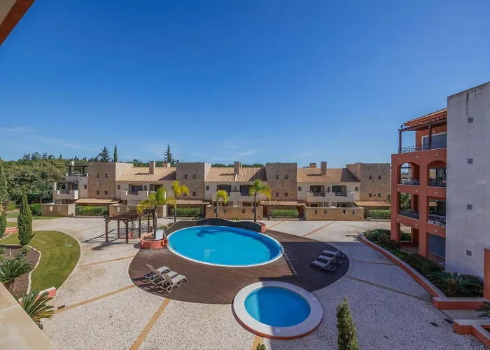 Pine Garden Apartamento