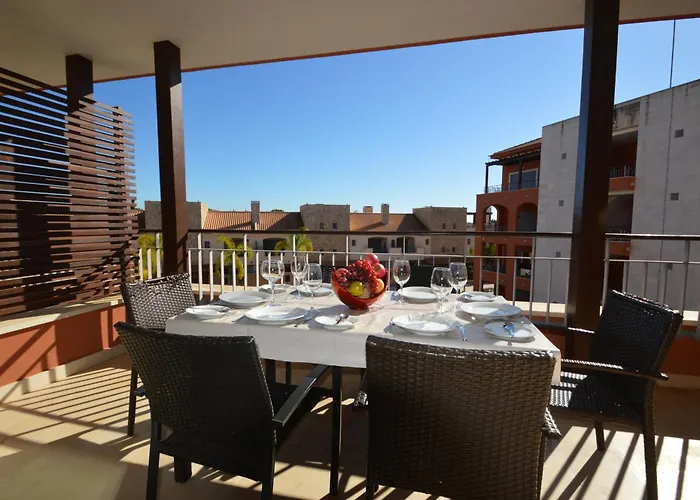 Pine Garden Apartamento *